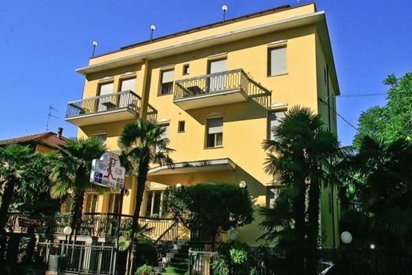 帕可费里尼酒店 里米尼 外观 照片